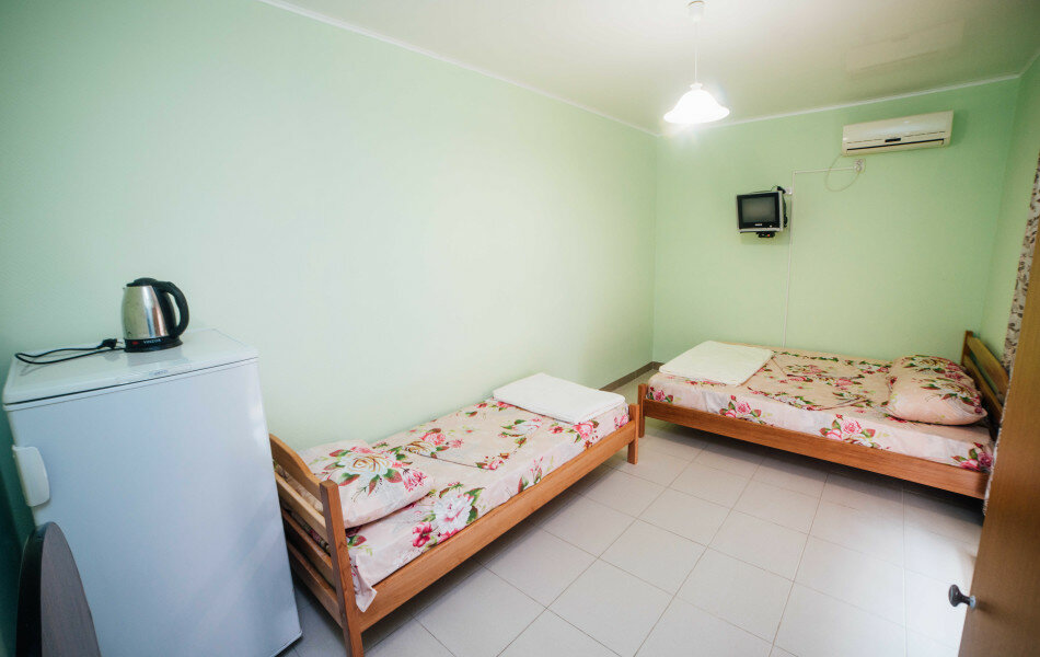 Гостевой дом Домик у моря Голубицкая