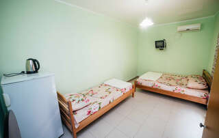 Гостевой дом Домик у моря Голубицкая Стандарт трехместный-3