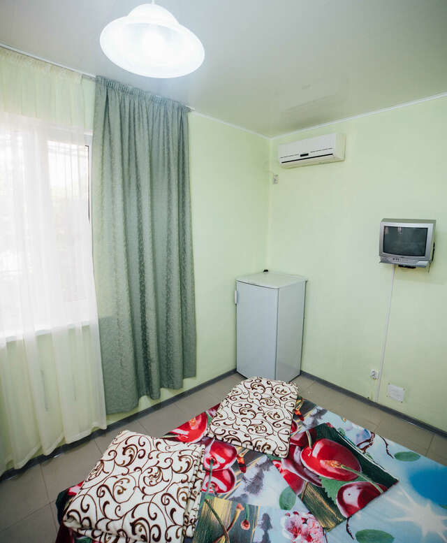 Гостевой дом Домик у моря Голубицкая-59